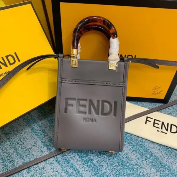 FENDI MINI SUNSHINE SHOPPER-13-18-6.5cm 0122