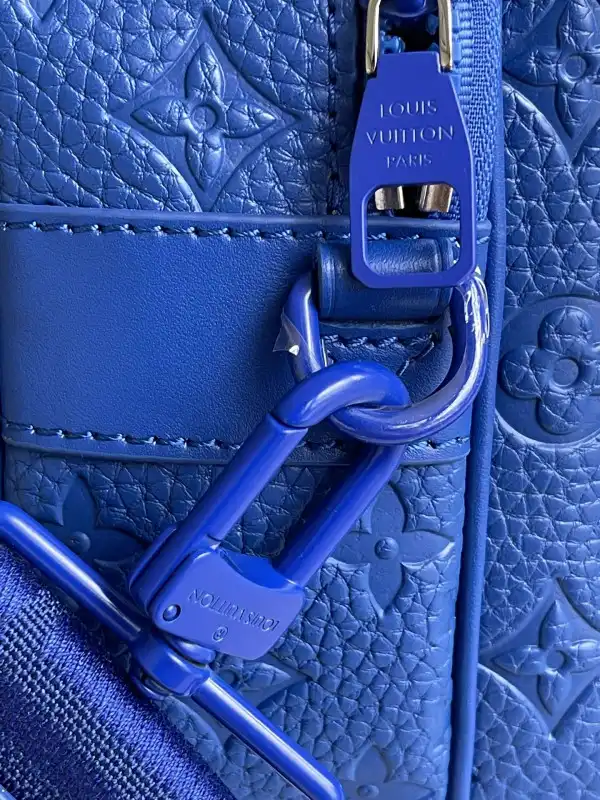 Firstbag ru LOUIS VUITTON S LOCK MESSENGER 0125