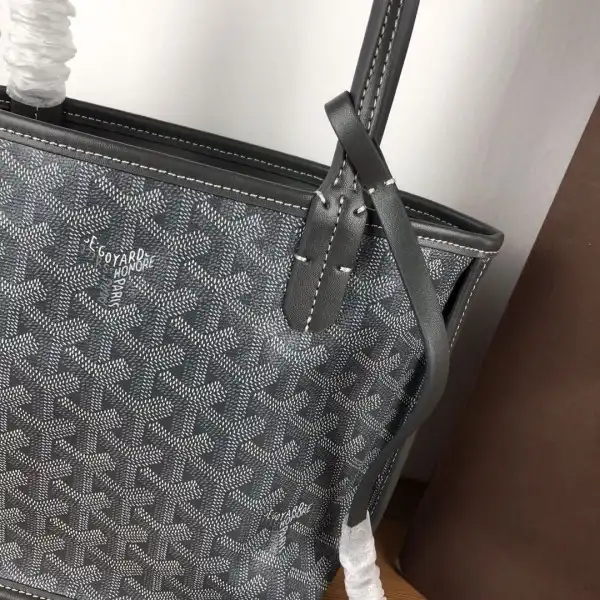 First bag ru GOYARD MINI TOTE BAG 0123