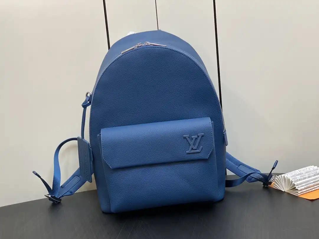 Firstbag ru LOUIS VUITTON TAKEOFF BACKPACK 0125