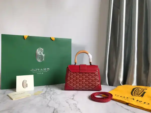 First bag ru GOYARD SAIGON MINI 0123