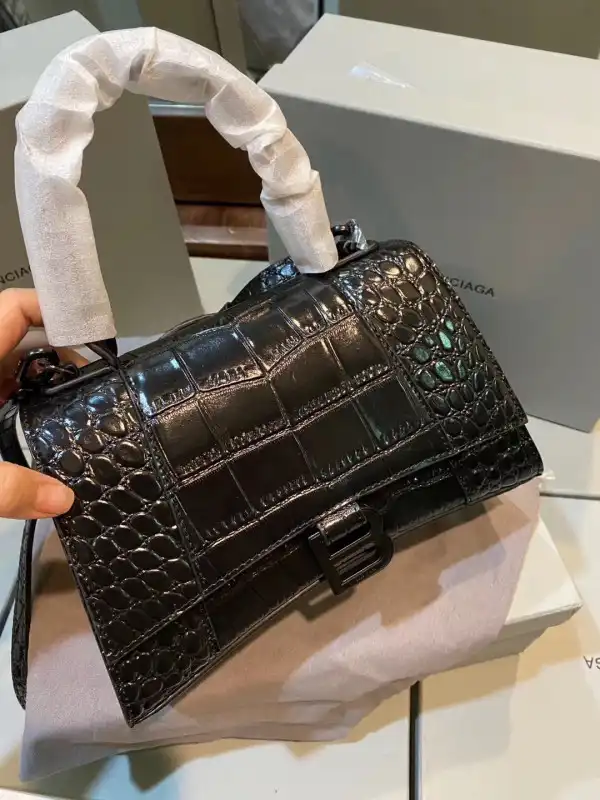 First bag ru BALENCIAGA HOURGLASS XS TOP HANDLE BAG 0124