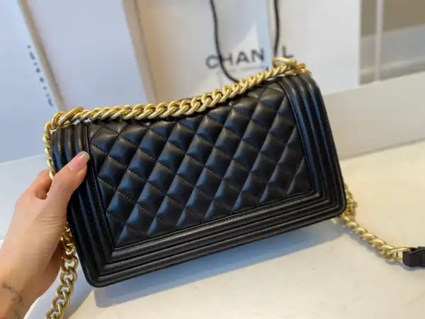 Firstbag ru CHANEL BOY BAG 20CM 25CM 0130