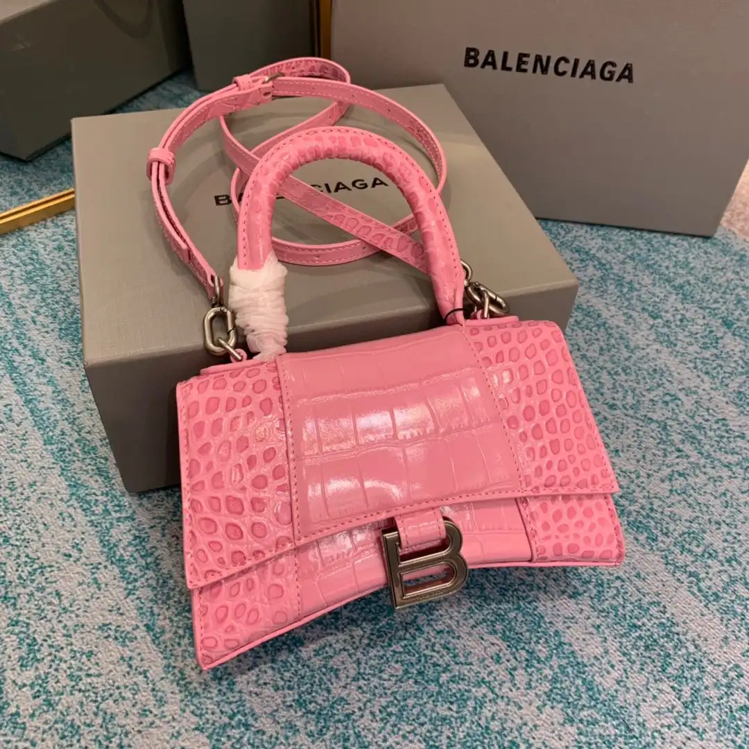 BALENCIAGA HOURGLASS 0124