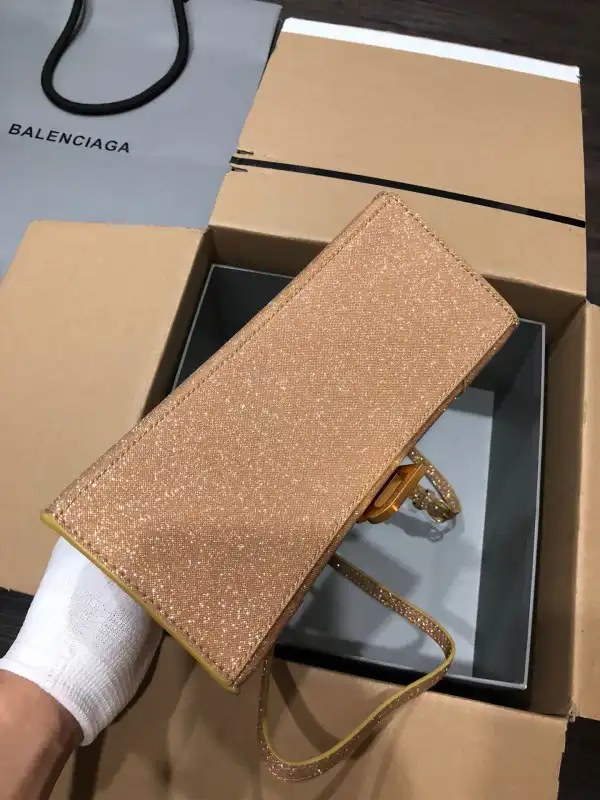 First bag ru BALENCIAGA HOURGLASS 0124