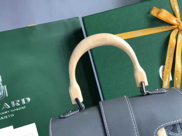 First bag ru GOYARD SAIGON MINI 0117