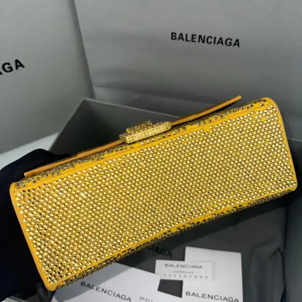 First bag ru BALENCIAGA HOURGLASS 0124