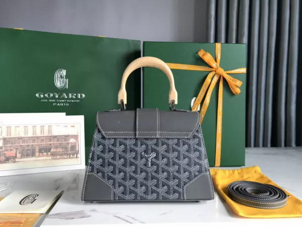 First bag ru GOYARD SAIGON MINI 0117