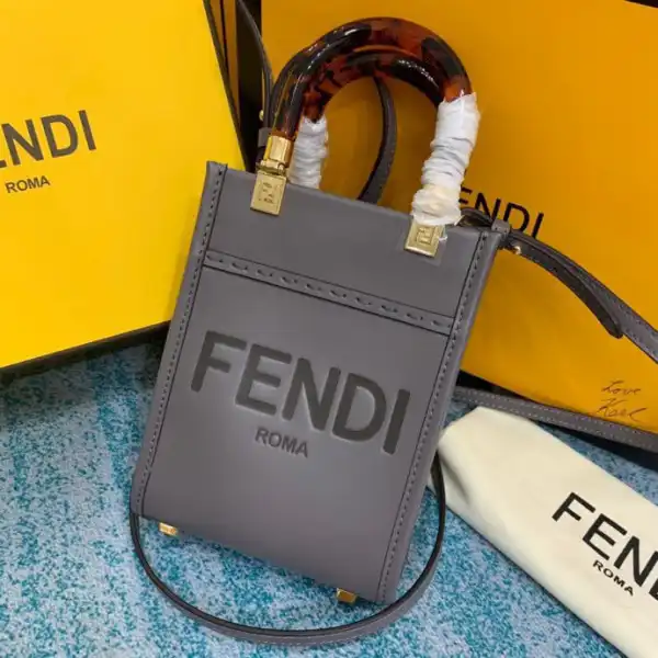 First bag ru FENDI MINI SUNSHINE SHOPPER-13-18-6.5cm 0122