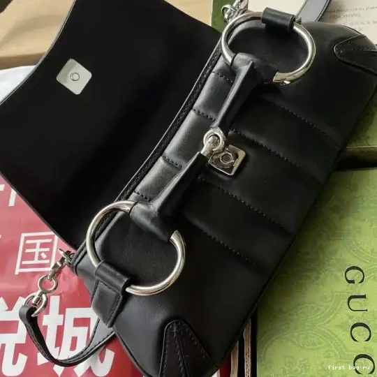 First bag ru SMALL BAG GUCCI HORSEBIT SHOULDER CHAIN 0215