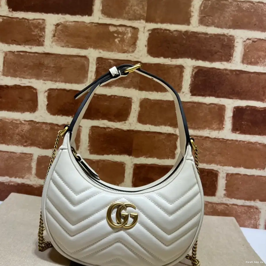 Firstbag ru half-moon-shaped GUCCI GG Marmont mini bag 0215