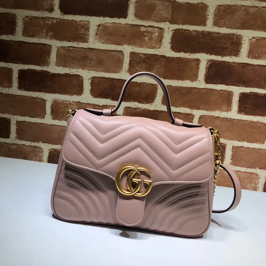 First bag ru GUCCI GG Marmont Small Top Handle Bag 0205