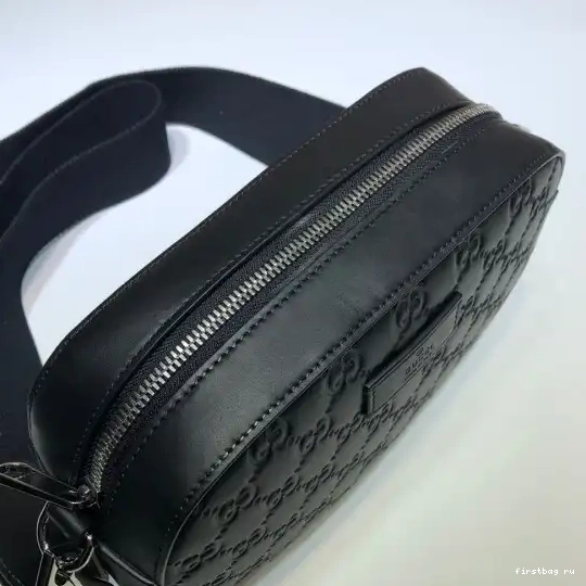 First bag ru Black shoulder bag GG GUCCI 0212