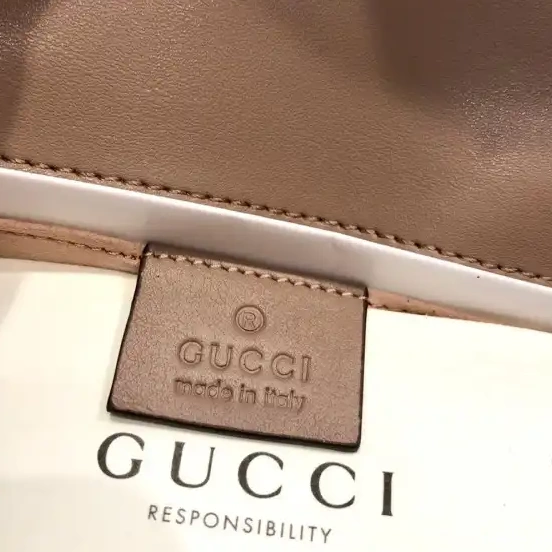 First bag ru 22CM GG Gucci Marmont 0222