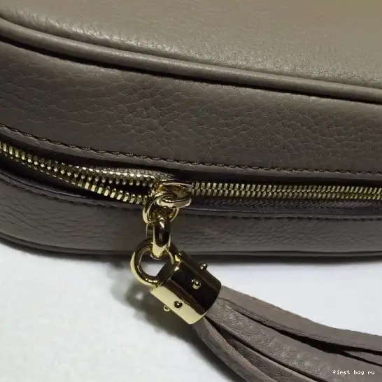 First bag ru Soho bag GUCCI disco small leather 0226