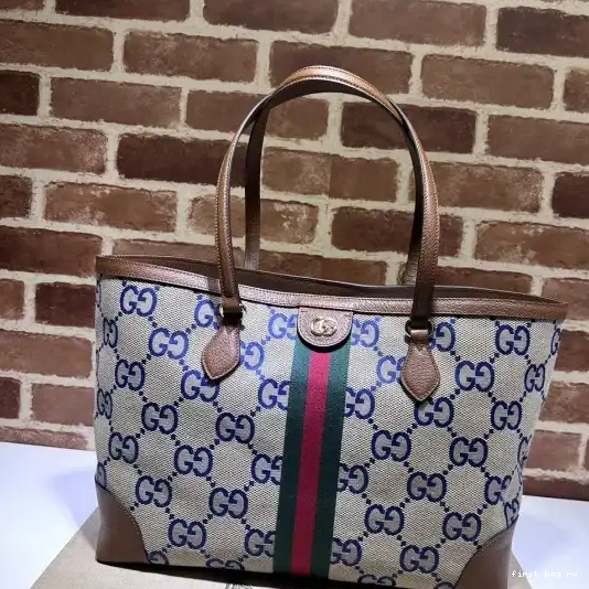 First bag ru Gucci BAG OPHIDIA MEDIUM TOTE 0224