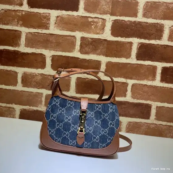 First bag ru GUCCI bag Jackie 1961 hobo mini 0219