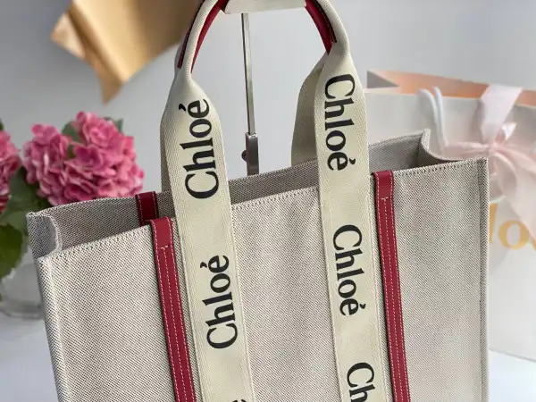 First bag ru CHLOÉ large woody tote bag 0203