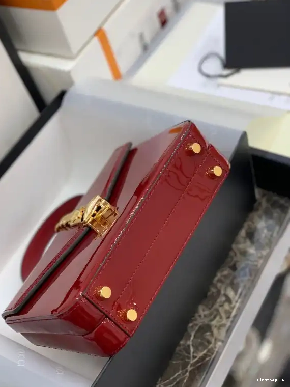 Firstbag ru MINI TOP BAG GUCCI PATENT 1969 HANDLE LEATHER Sylvie 0212