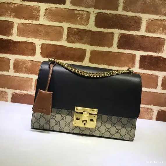 First bag ru padlock gucci 0220