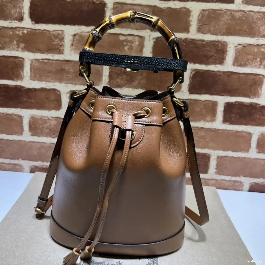 Firstbag ru bucket Gucci small Diana bag 0213