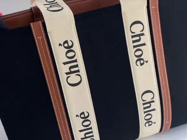 First bag ru CHLOÉ large woody tote bag 0203