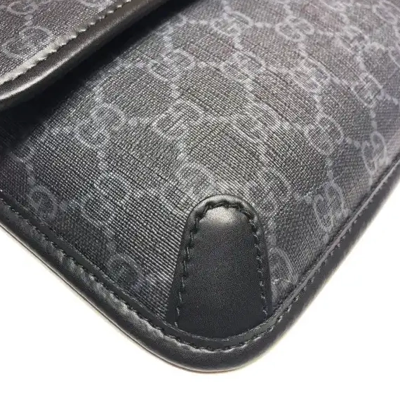 First bag ru GUCCI bag Black GG belt 0217