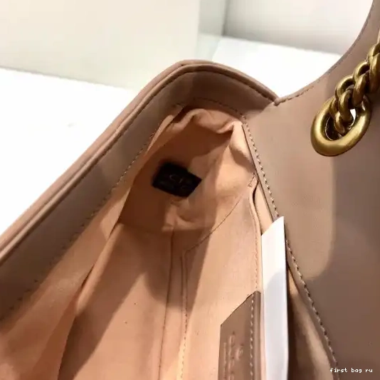 First bag ru 22CM GG Gucci Marmont 0222