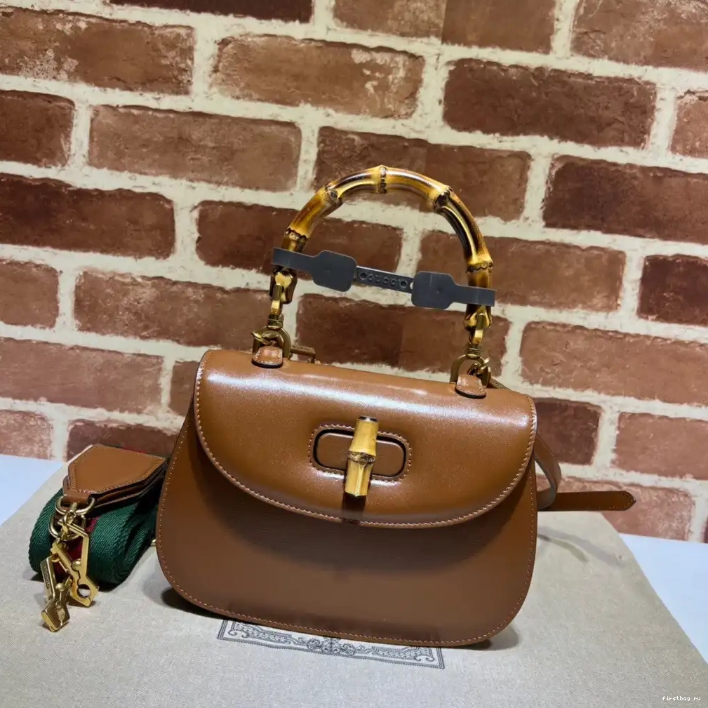 Firstbag ru Gucci Small bag with Bamboo top handle 0221