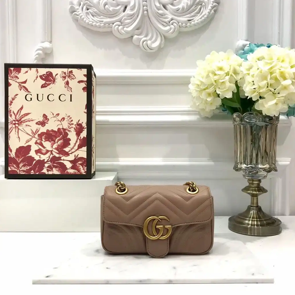 First bag ru 22CM GG Gucci Marmont 0222