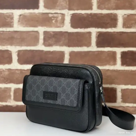 First bag ru WITH GUCCI TAG SMALL BAG GG CROSSBODY 0227