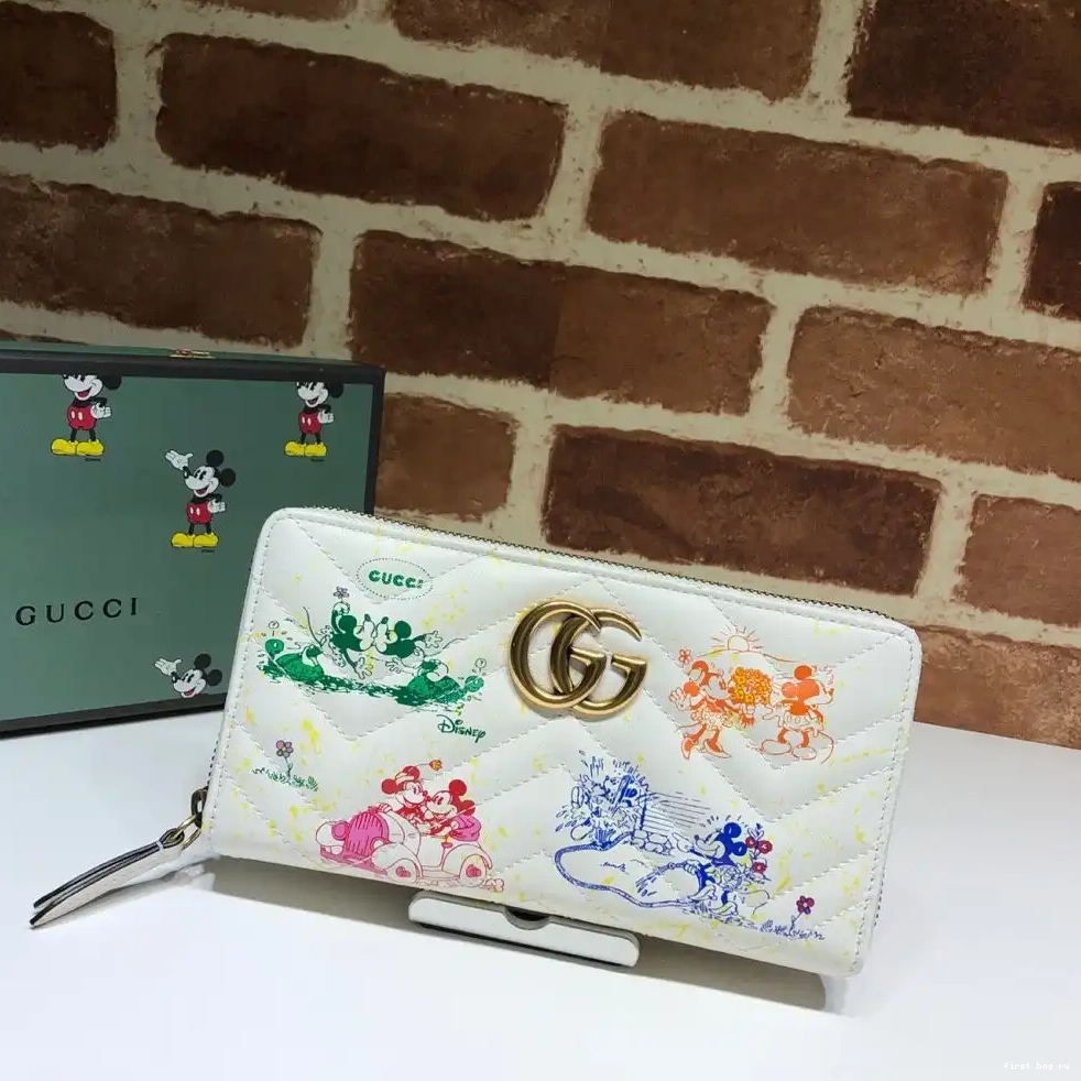 First bag ru Disney Wallet X Gucci 0207