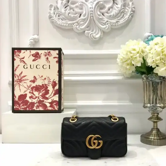 Marmont GG Gucci 22CM 0309