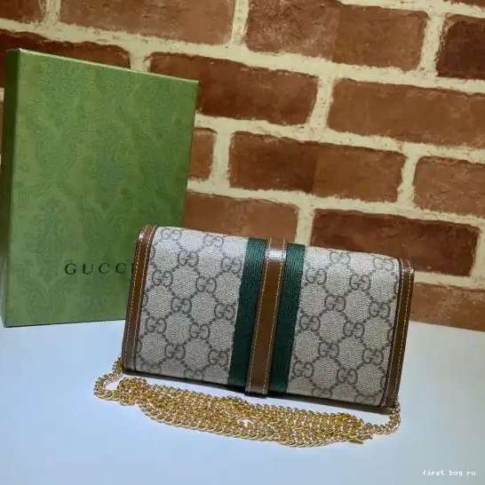 First bag ru 1961 GUCCI Jackie chain wallet 0302