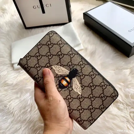 Firstbag ru Bee print GUCCI GG around wallet zip 0318