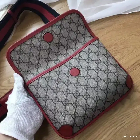 First bag ru messenger Gucci GG bag 0310