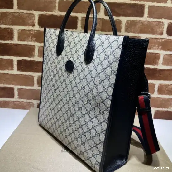 First bag ru Supreme Bag Tote Gucci GG Monogram GUCCI 0319