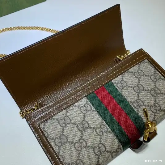 First bag ru 1961 GUCCI Jackie chain wallet 0302