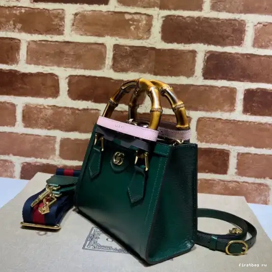 First bag ru Diana bag Gucci mini tote 0319