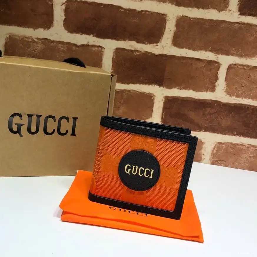 First bag ru The GUCCI Grid billfold Off wallet 0318