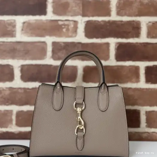 Firstbag ru CHANELosure tote Small Gucci hook with bag 0309