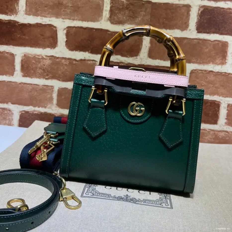 First bag ru Diana bag Gucci mini tote 0319