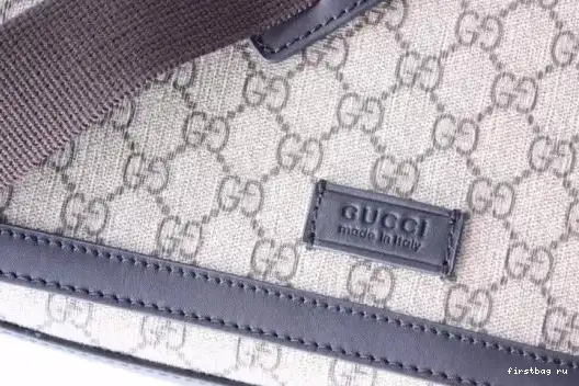 First bag ru bag Supreme GG diaper GUCCI 0310