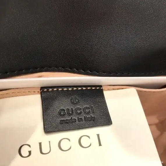 First bag ru Marmont GG Gucci 22CM 0309